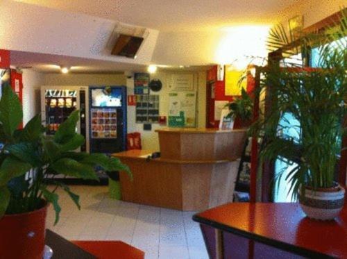 Lemon Hotel Тараскон Экстерьер фото