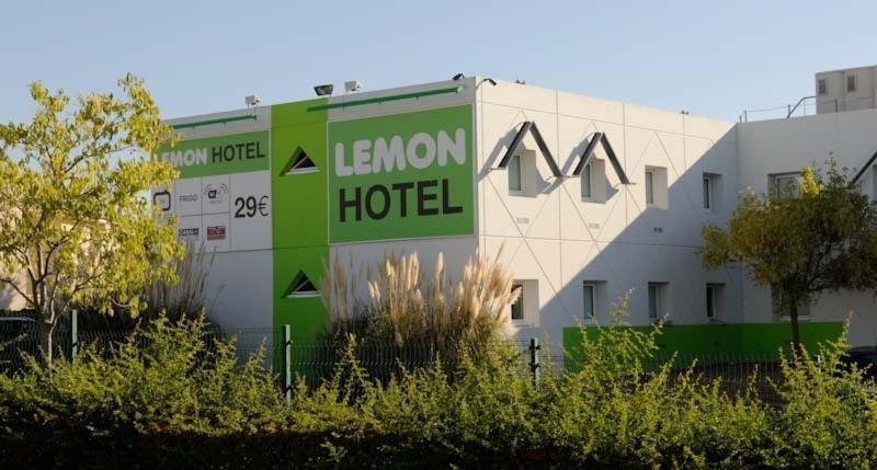 Lemon Hotel Тараскон Экстерьер фото