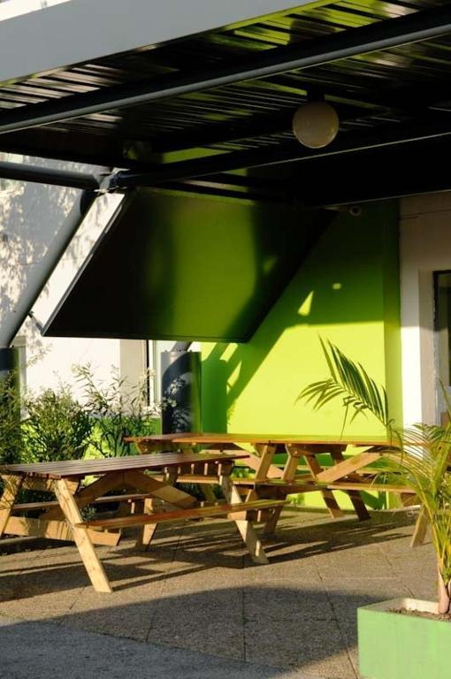 Lemon Hotel Тараскон Экстерьер фото